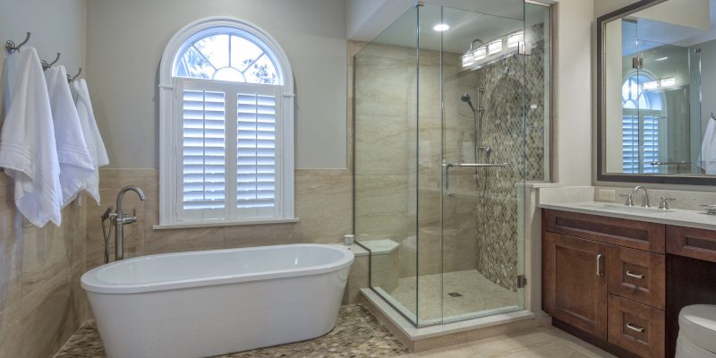 Bathroom Enclosures in Gainesville, Florida